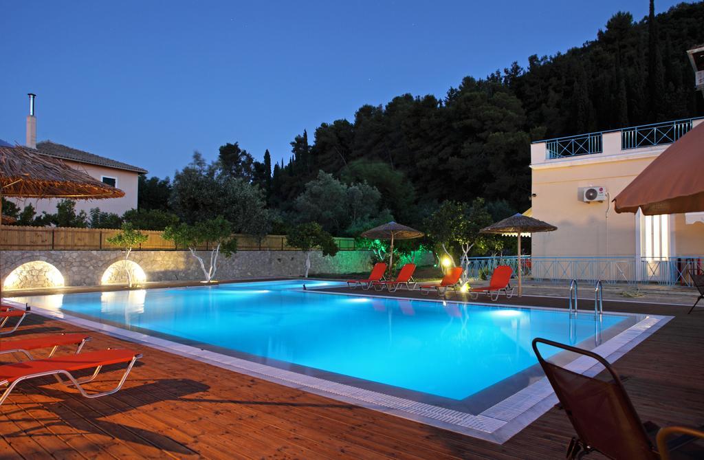 Apartments Avra Kalligoni Exterior photo