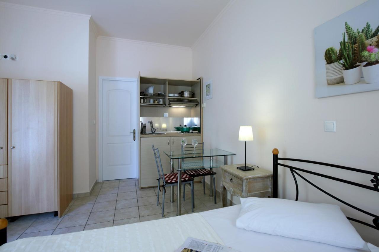 Apartments Avra Kalligoni Exterior photo