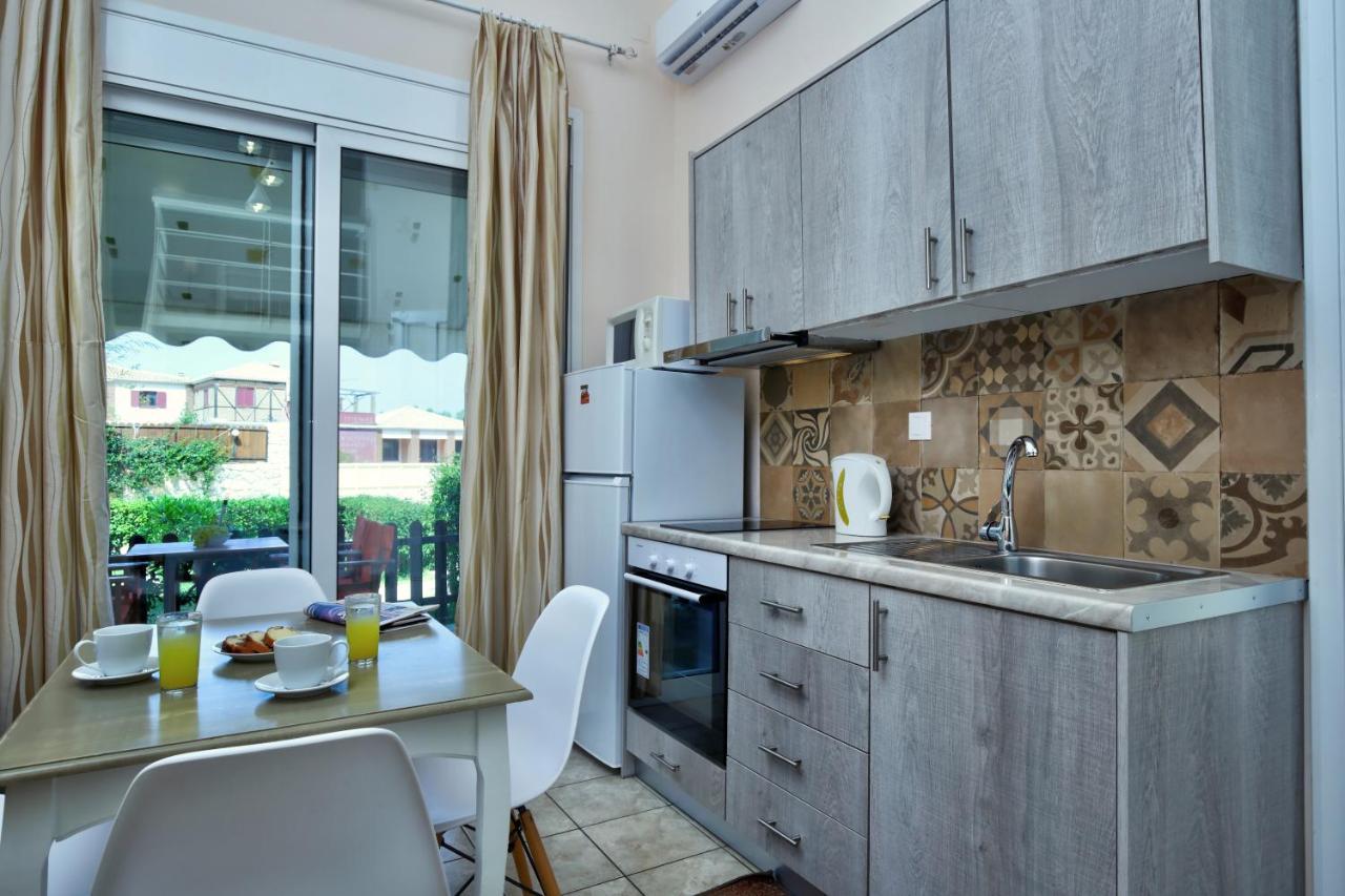 Apartments Avra Kalligoni Exterior photo